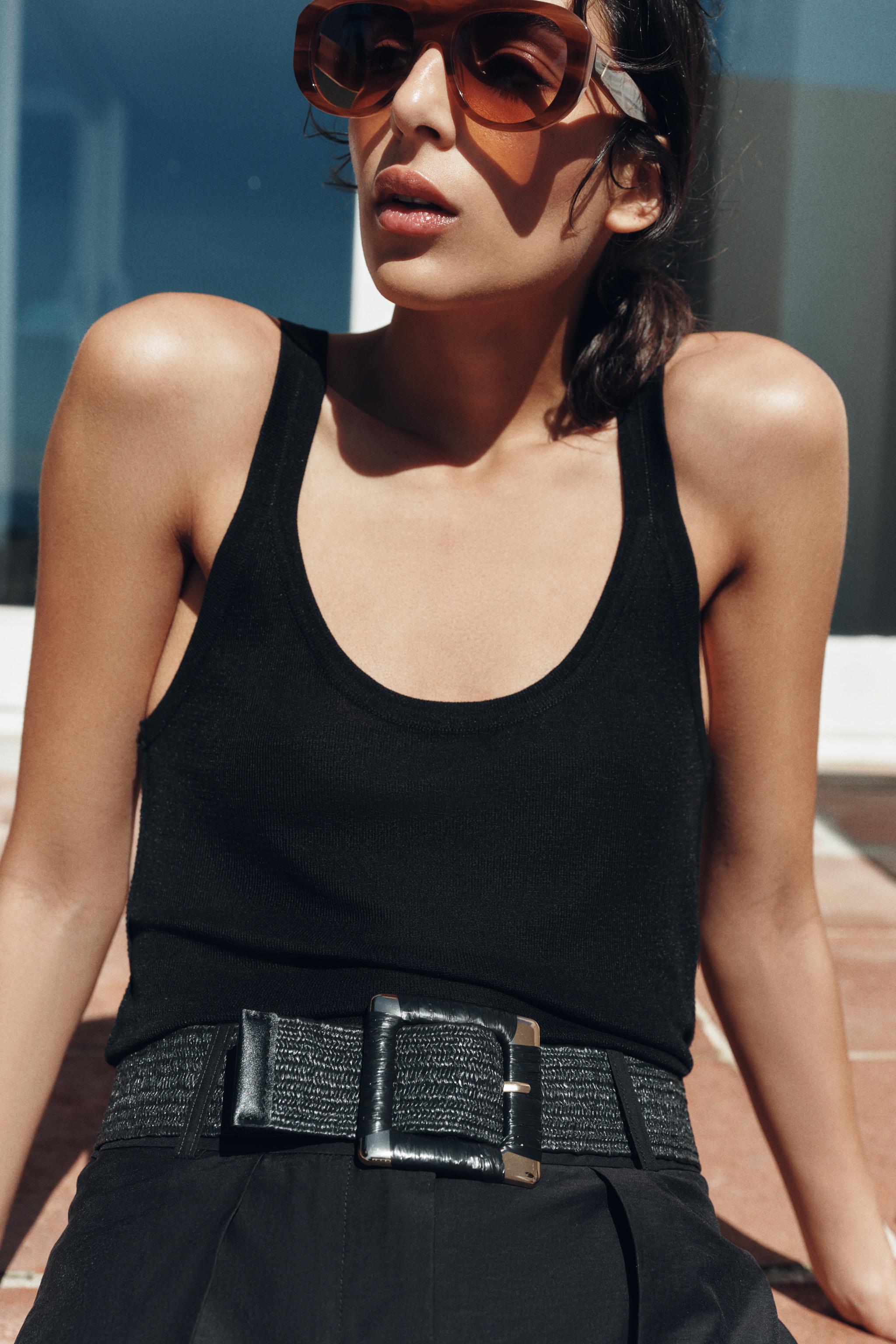 MIDI SKIRT WITH BELT